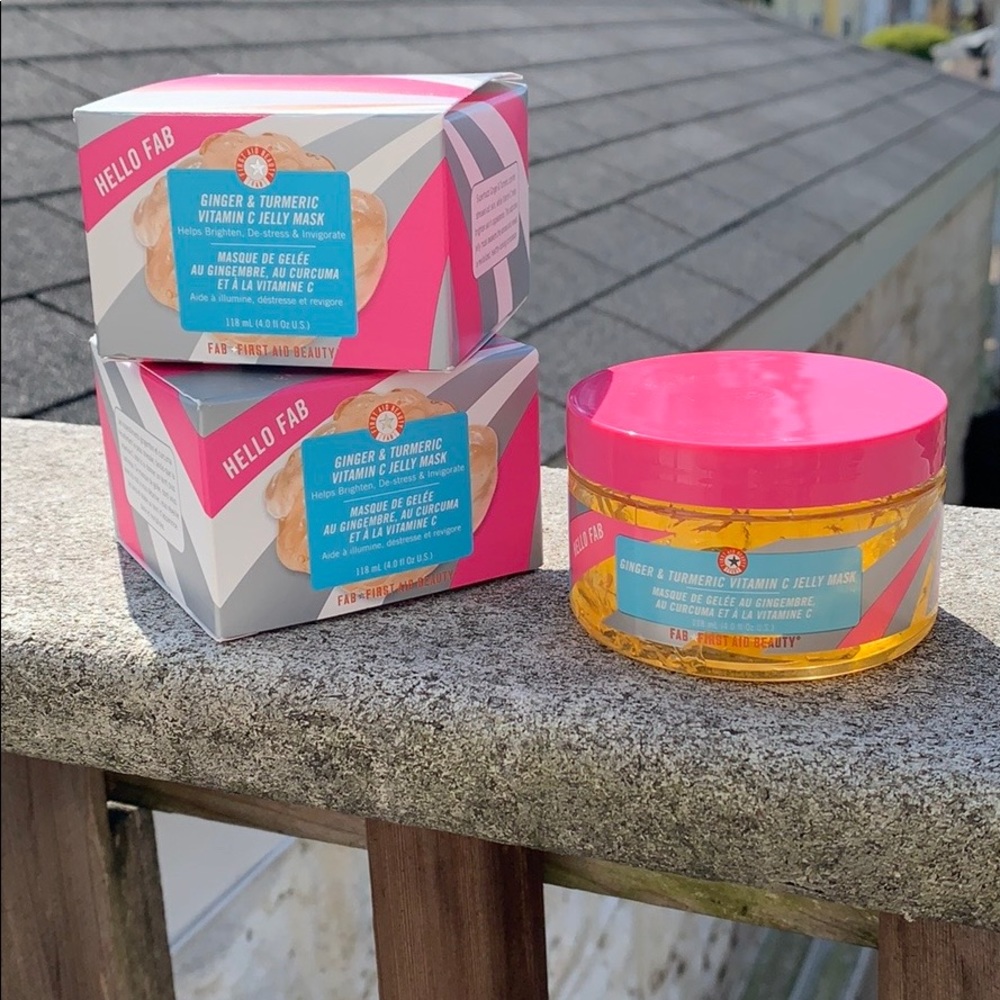First Aid Beauty Face Mask